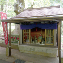 花山峠（はなやまとうげ）・花山峠の石地蔵